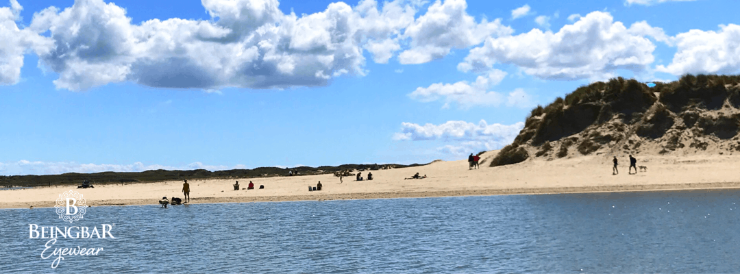 The view with beach shades with amber, brown or yellow tinted lenses